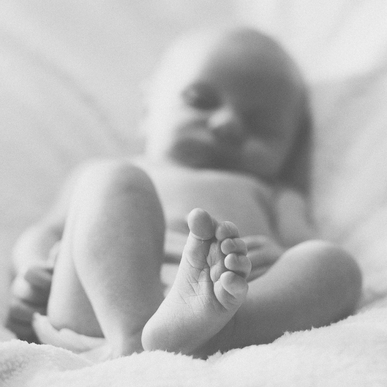 nyc newborn photographer