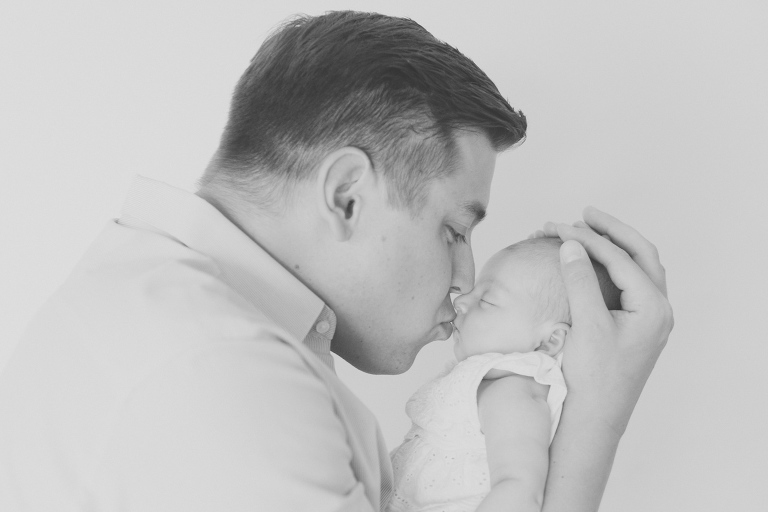 nyc newborn photographer