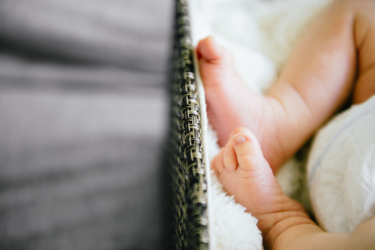 nyc newborn photographer