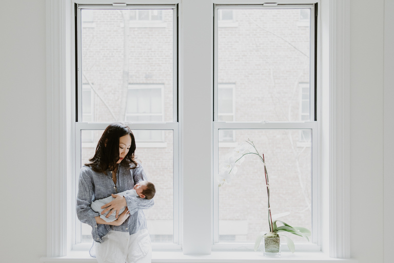 nyc newborn photographer